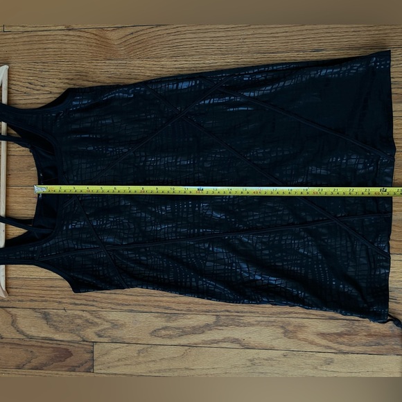 Little Black Dress - Picture 14 of 14